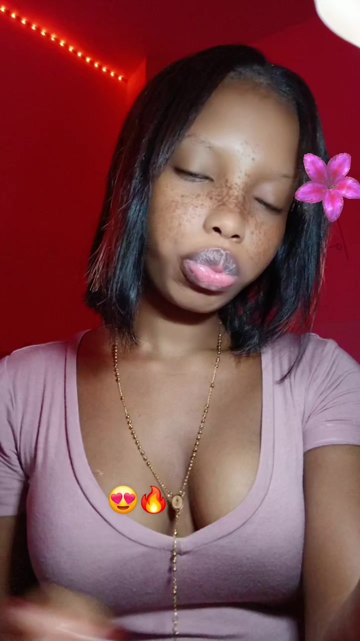 @🧸Junia🦋💕