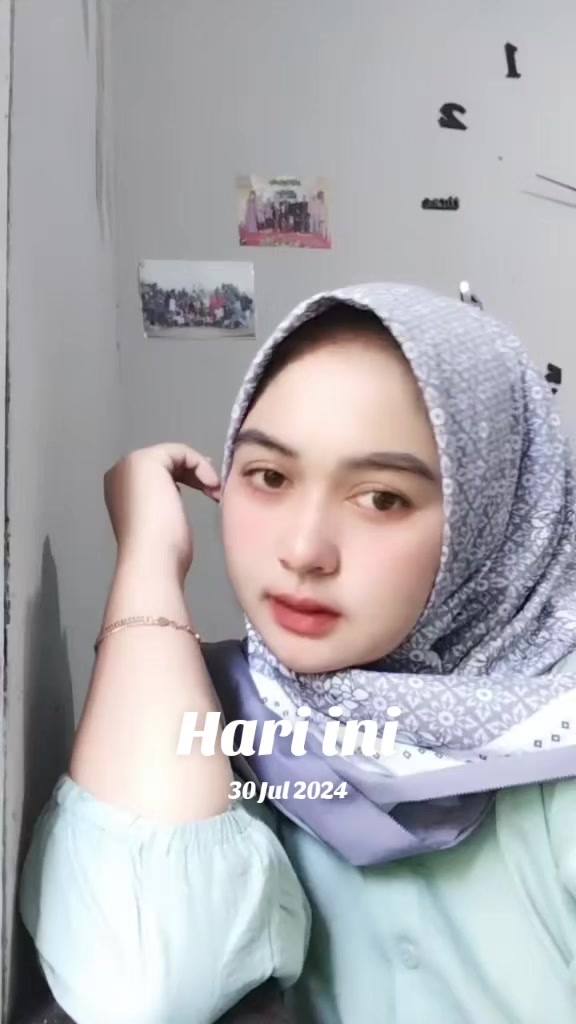 @Cantik Distira