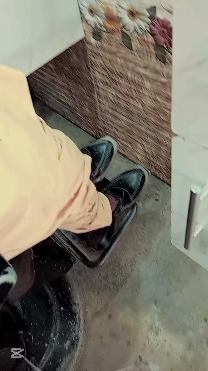 @𝑺𝑨𝑹𝑫𝑨𝑹.𝑲𝑰𝑵𝑮313👑