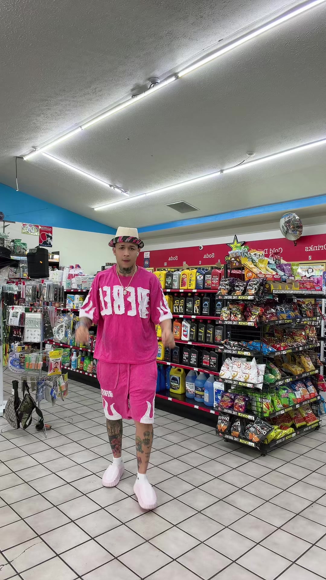 @JeyOne