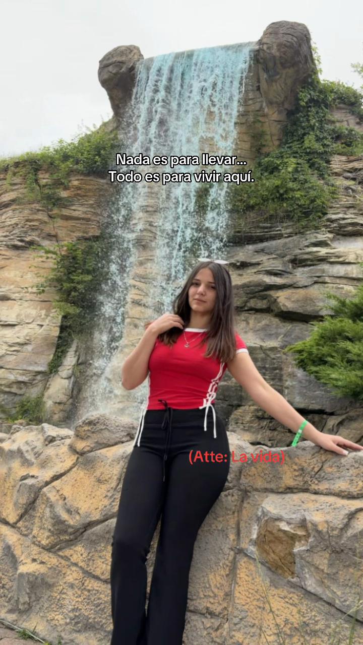 @Delinais.🦋
