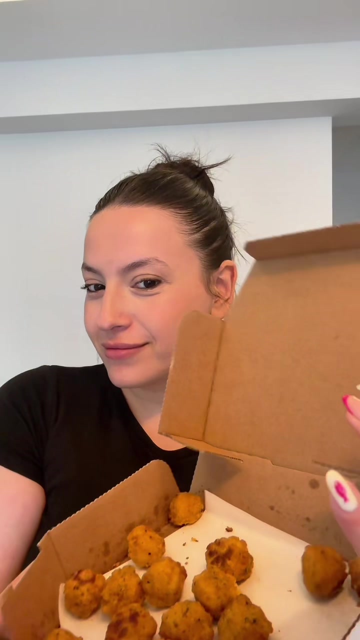 @Melisa