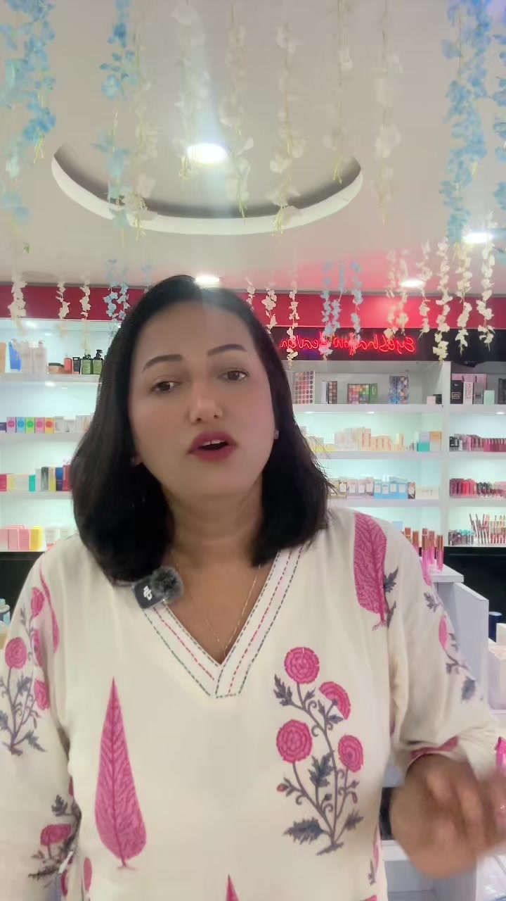 @prettyclickcosmetic
