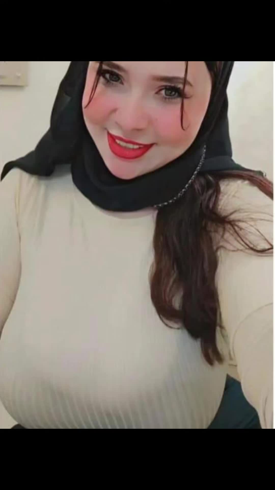 @الملكه حنان