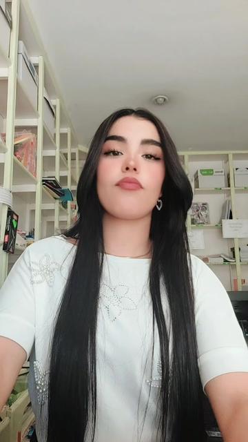 @❄️Nadine❄️