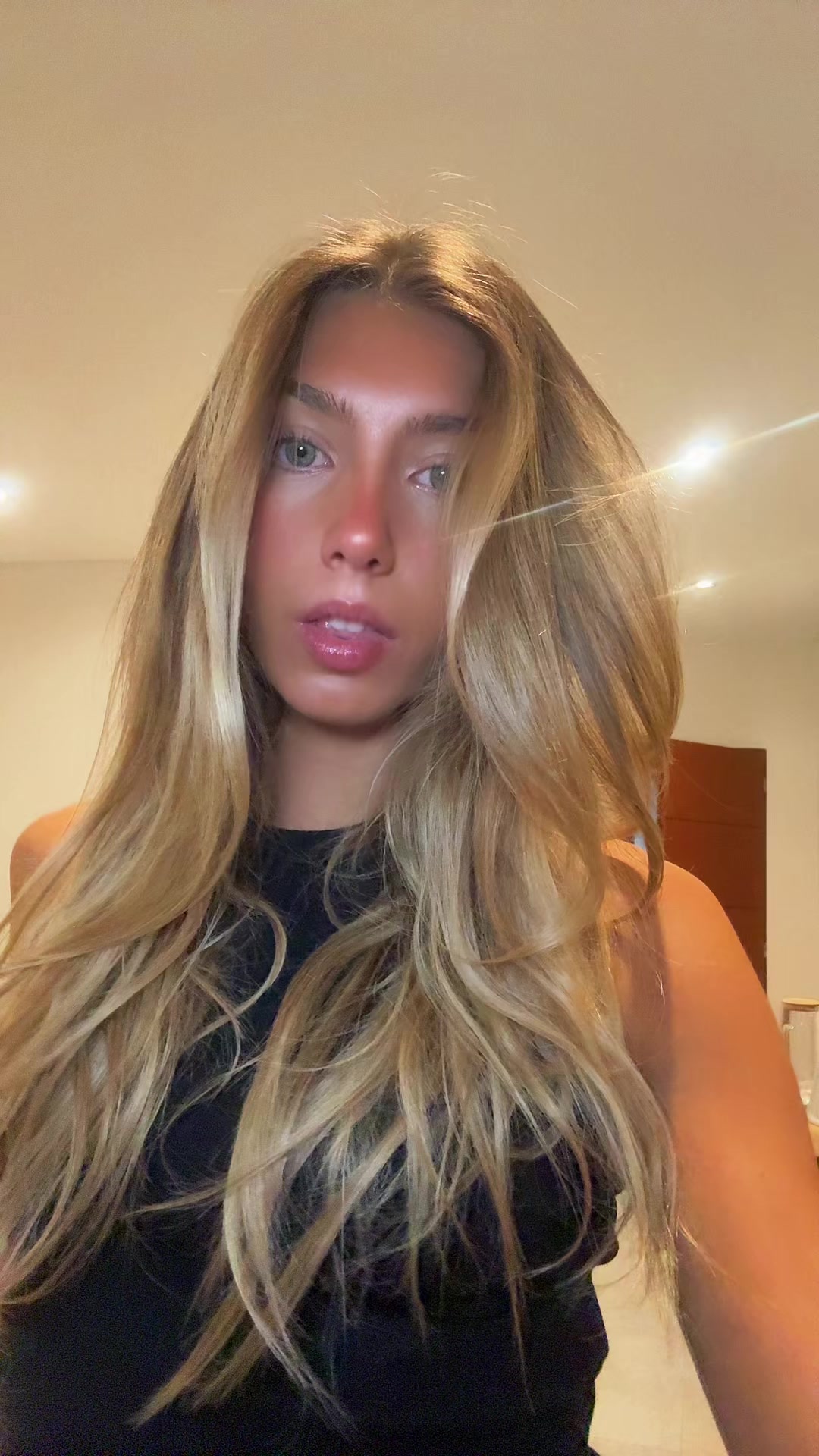 @Abru_