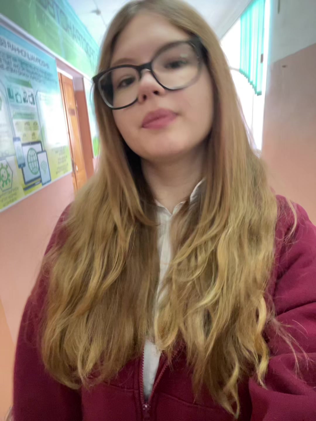 @krisweq