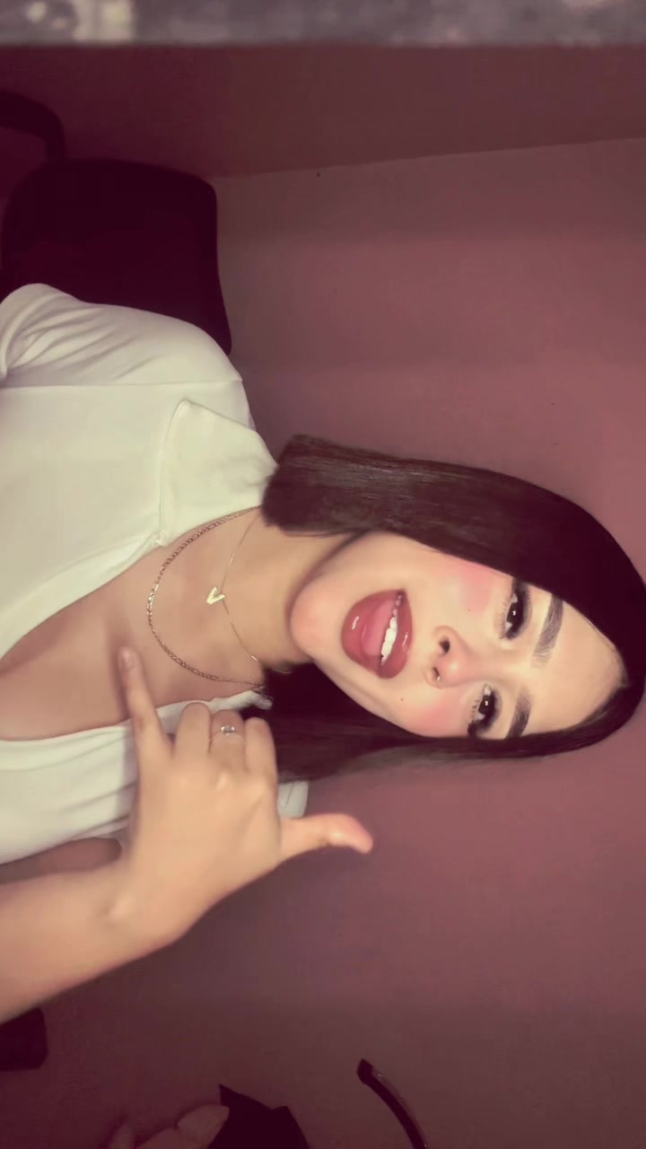 @Valeria Alexa