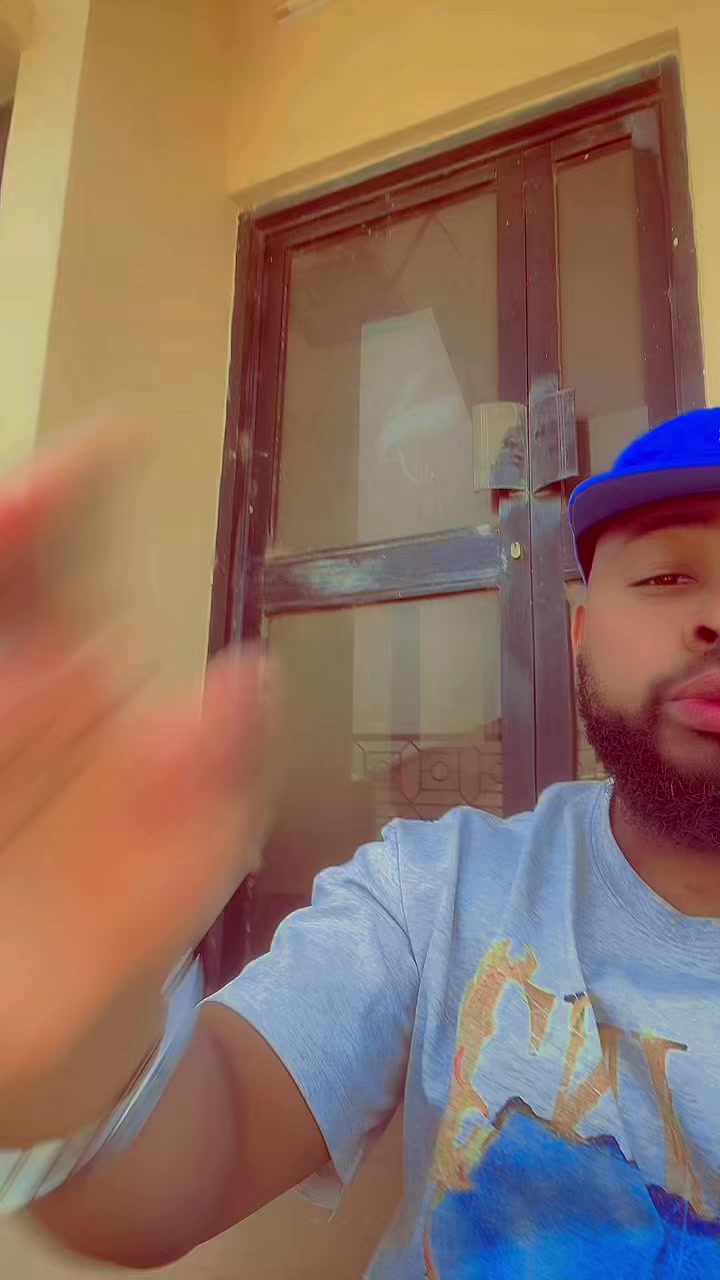 @DaMiLo🧨🐇