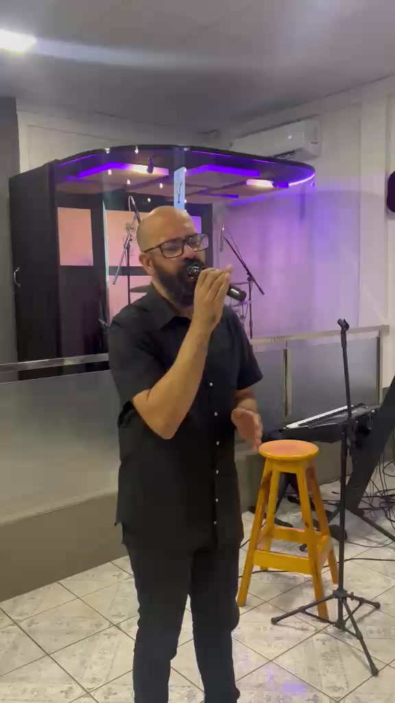 @alessandroferoficial
