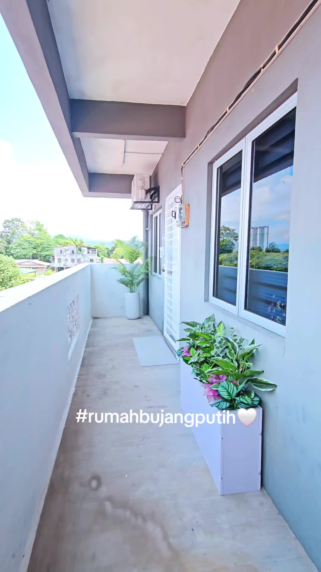 @MRFLORIST#rumahbujangputih🤍