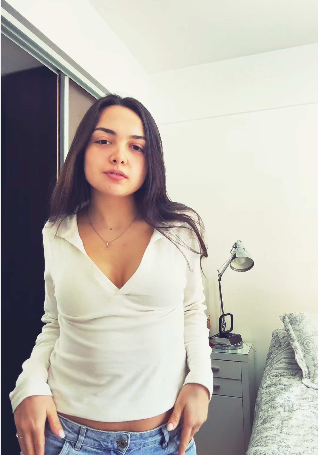 @theyknowlara