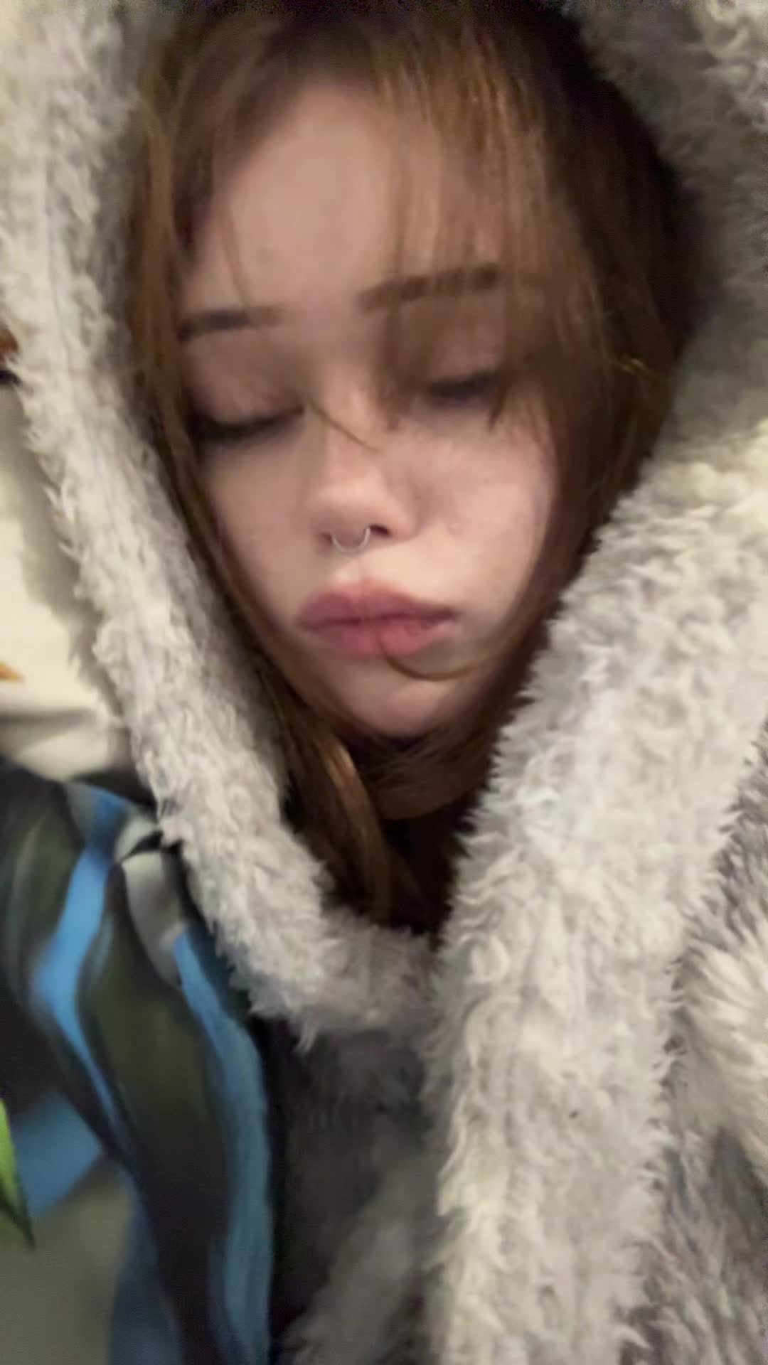 @суня