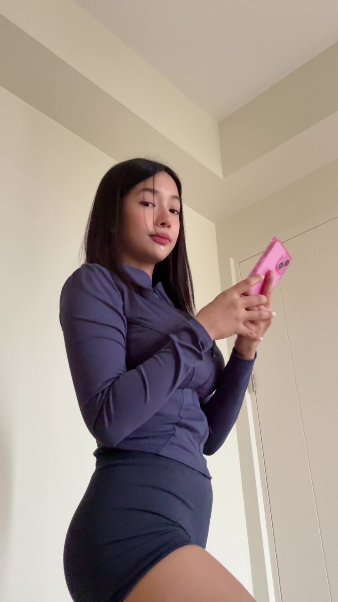 @Claire Ramos