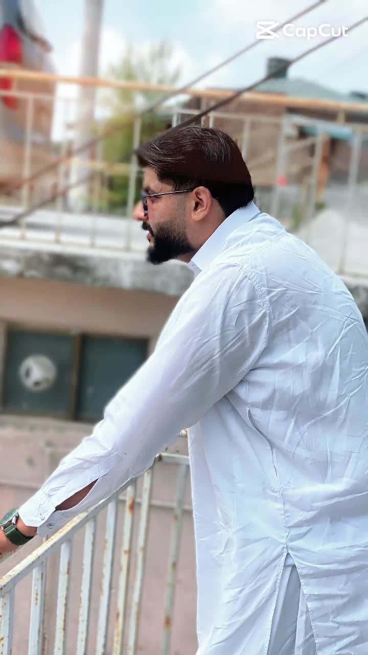 @دانی کہتے ہیں 😎