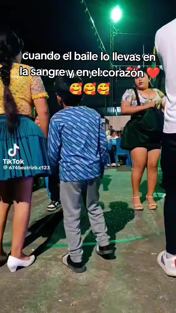 @⚡Elias Flores V⚡