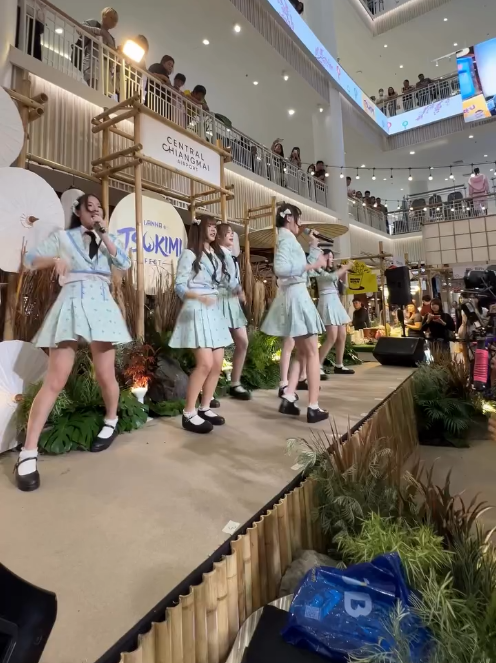 @T