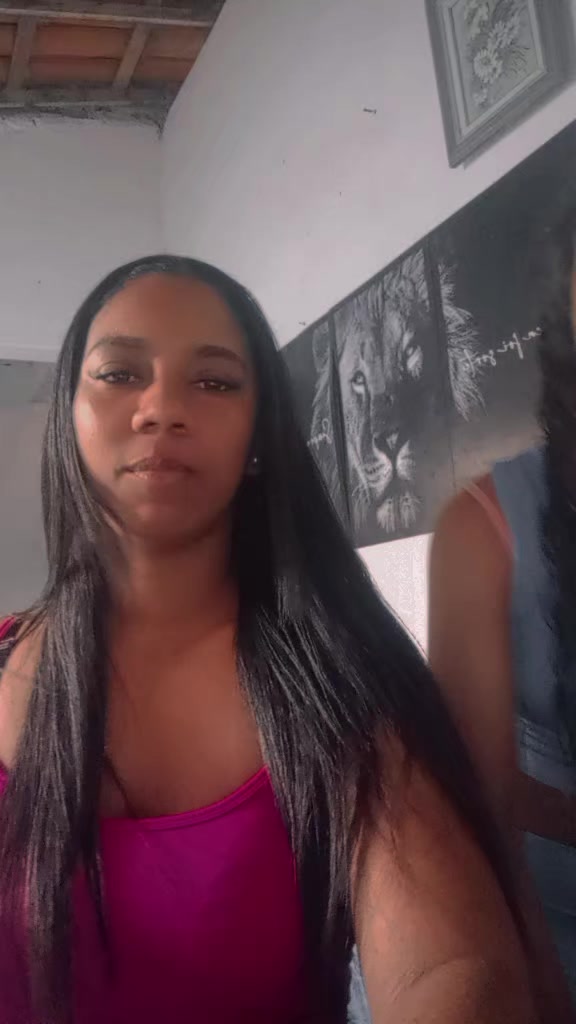 @scarlett_Estefane
