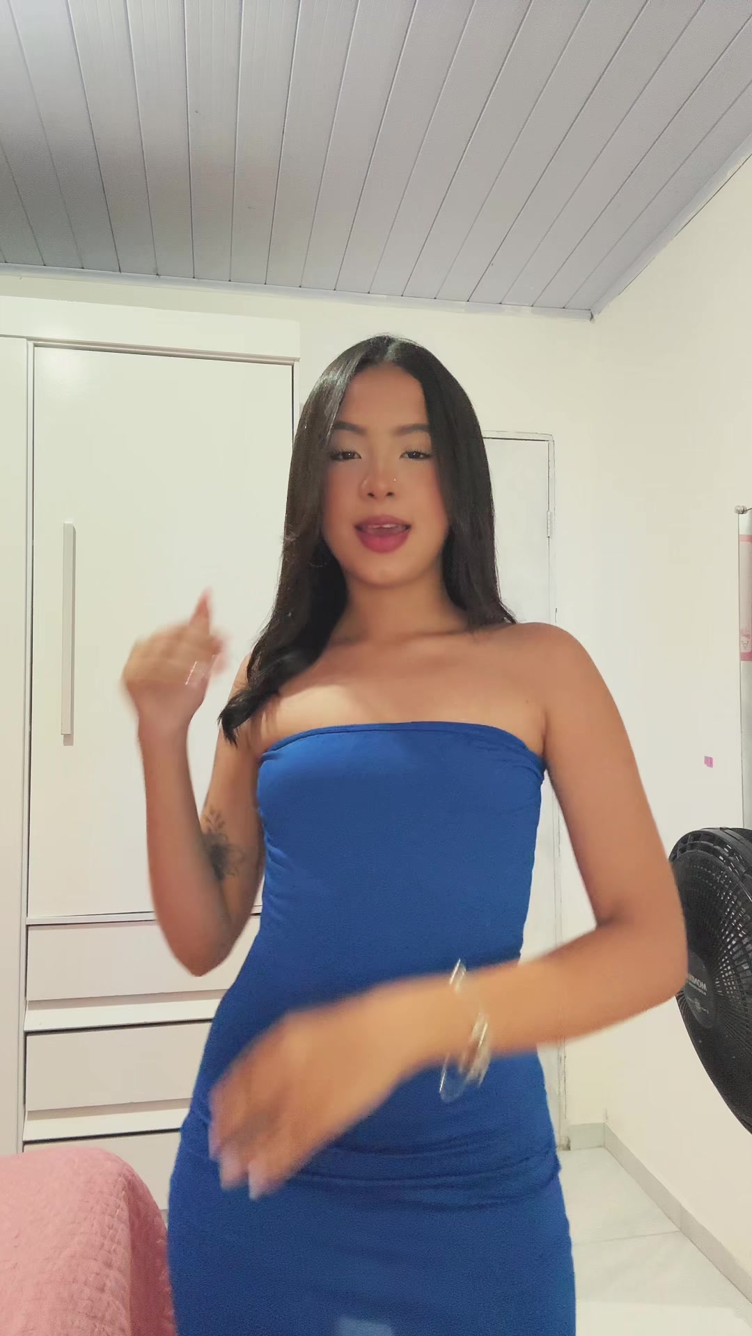 @Mayara