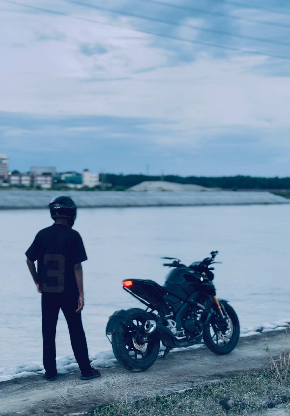 @RAJA々SARKAR