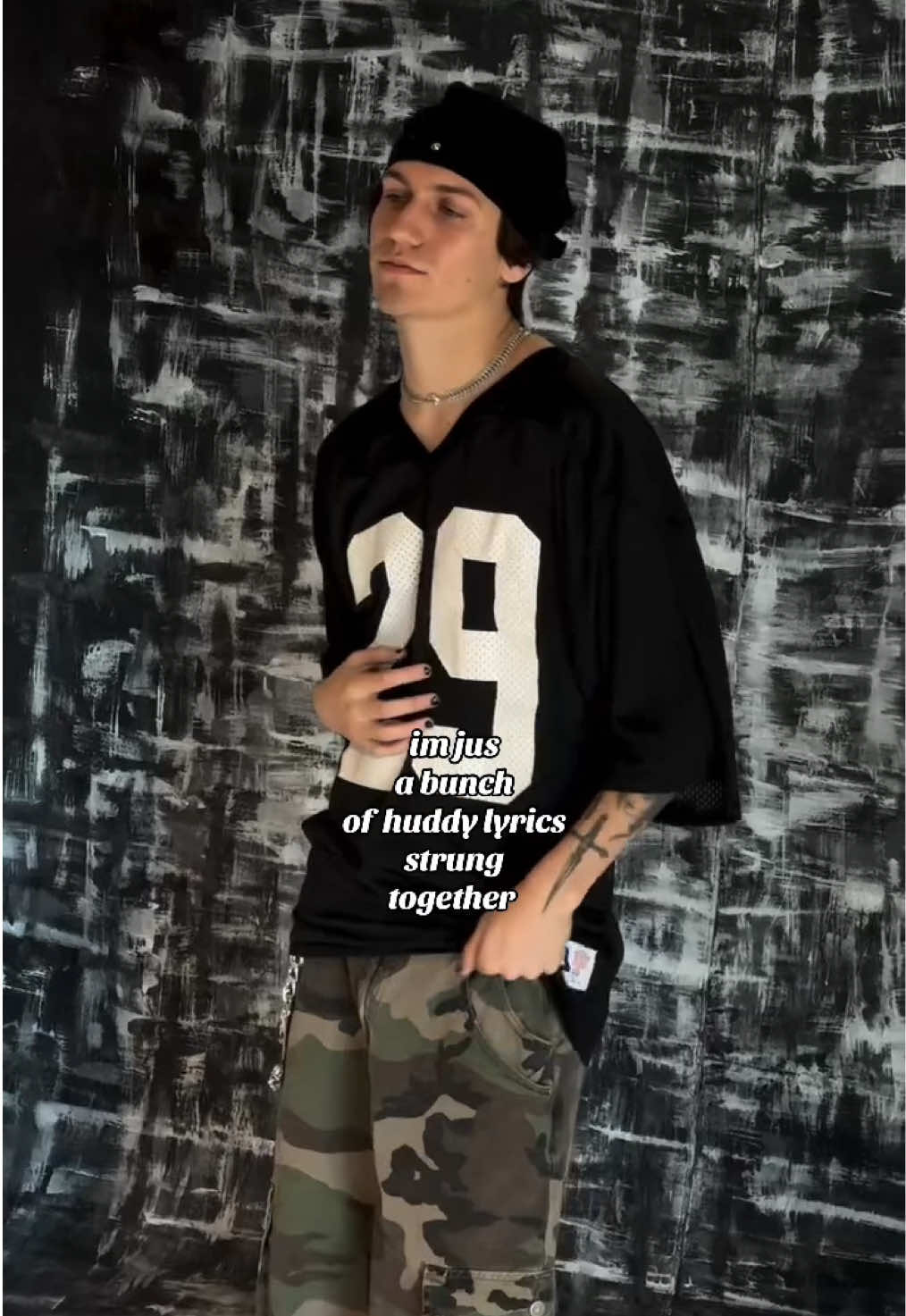 @𝘤𝘩𝘢𝘴𝘦 𝘧𝘰𝘭𝘭𝘰𝘸𝘴<3