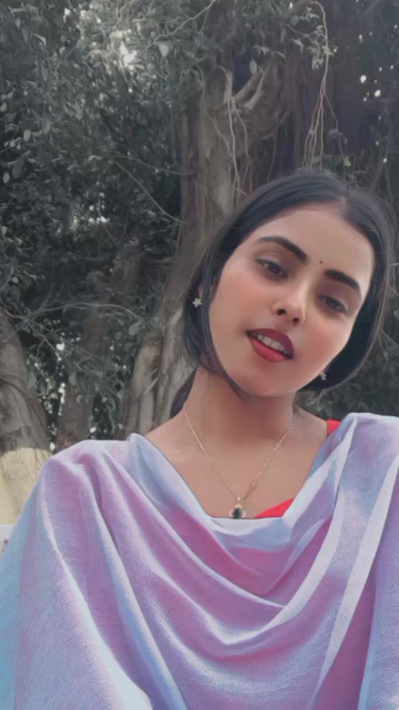 @rakhi thakur🌸🕊️
