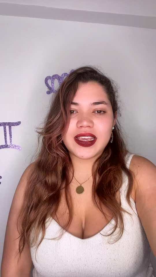 @unabrujainquieta