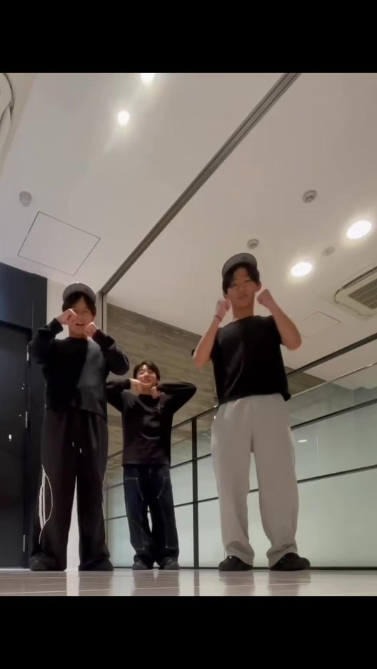 @TOKYOBANANABOYZ