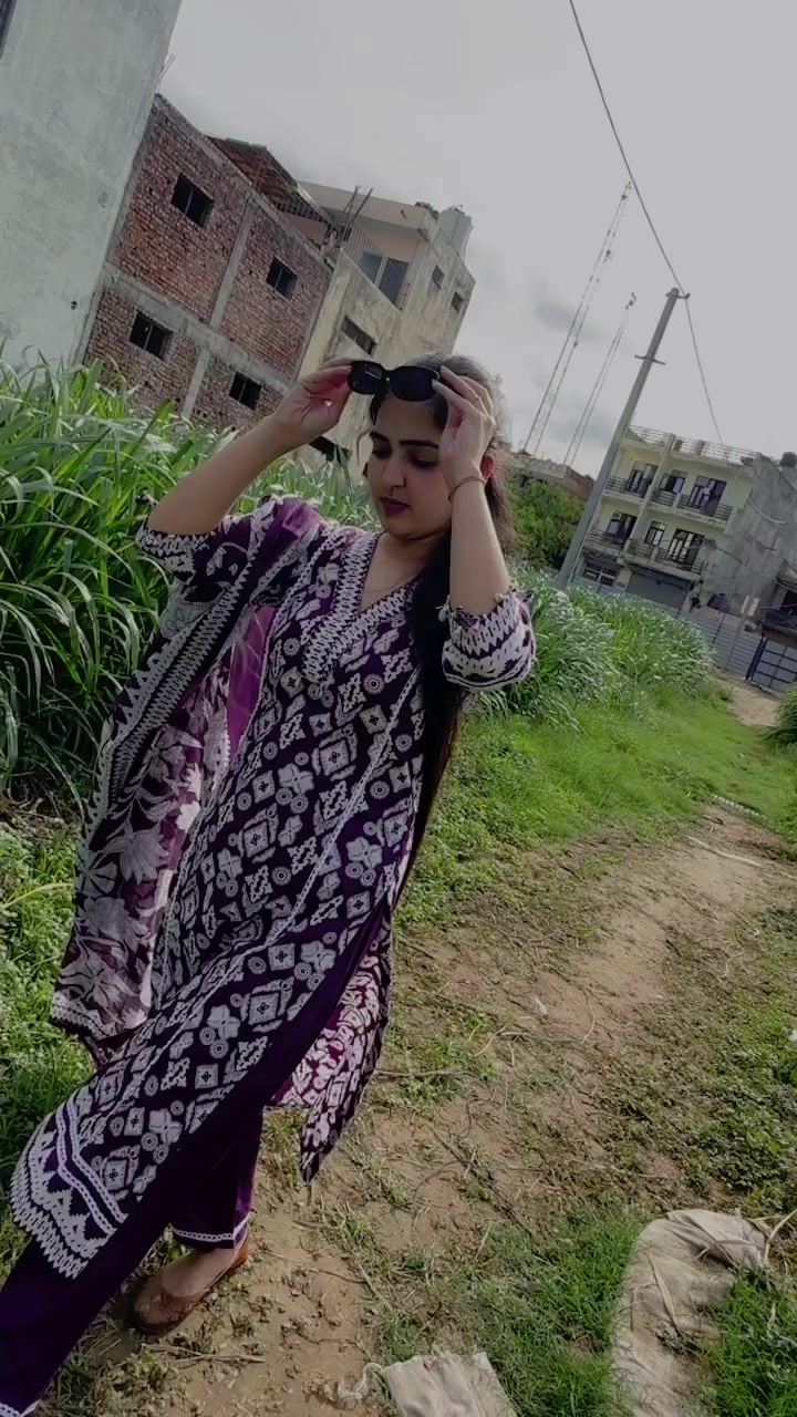 @Ayesha Khan