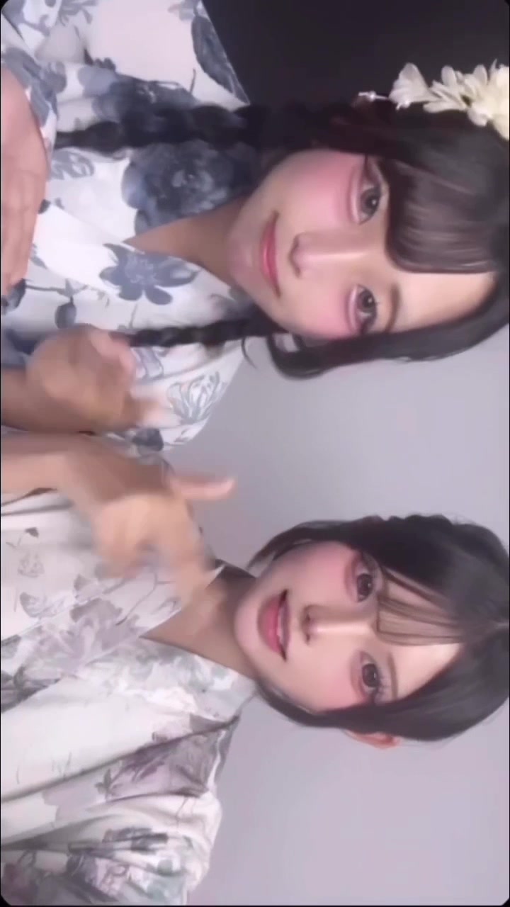 @ももか