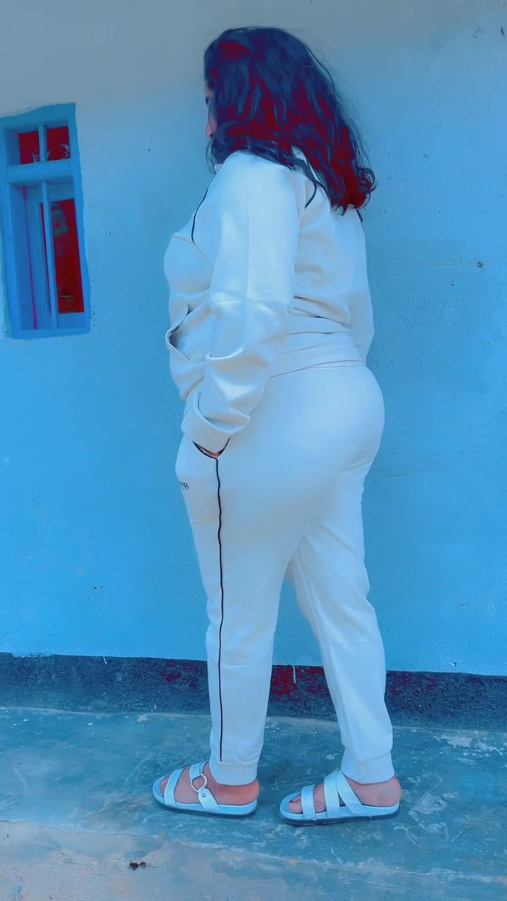 @leonie Patriya