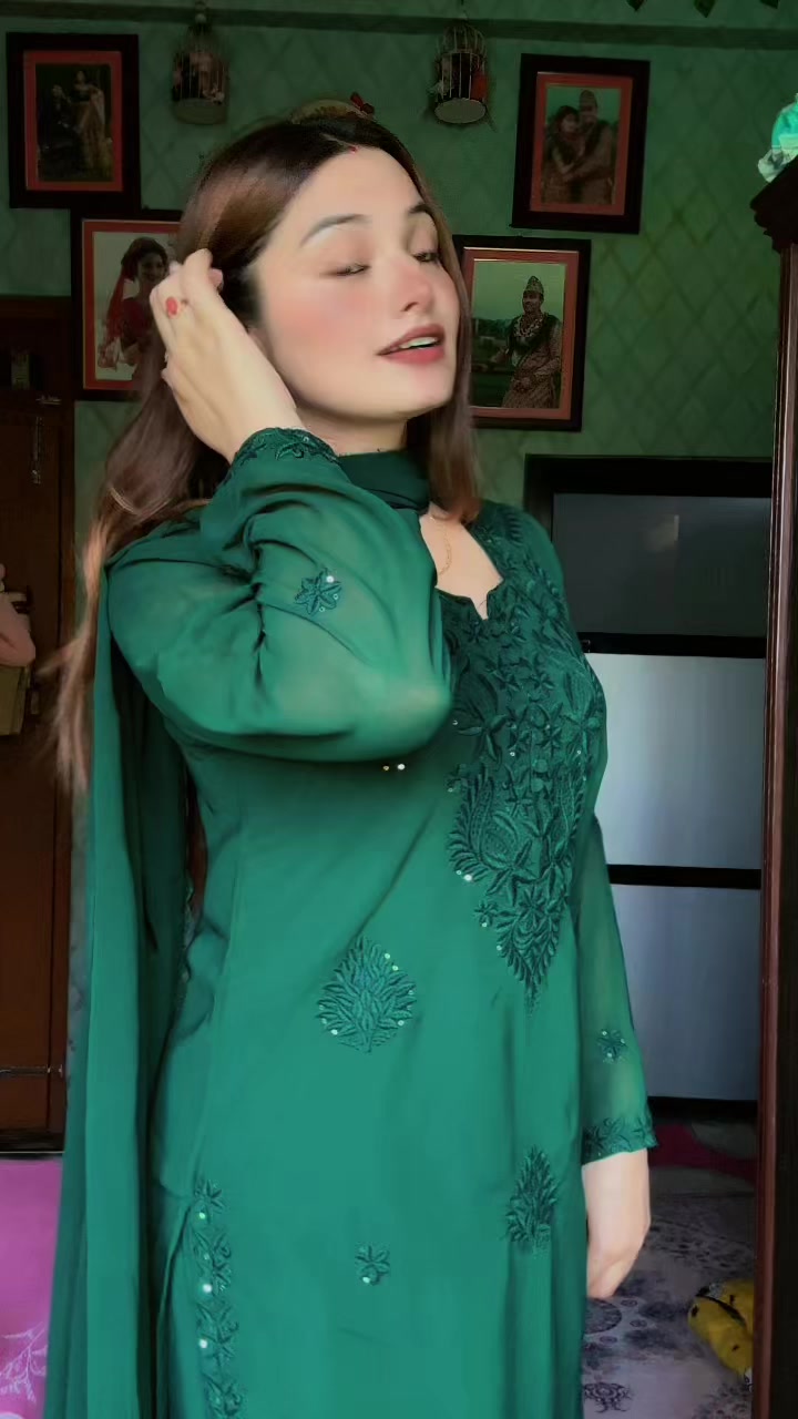 @AMbeeka_khadka💫🦋