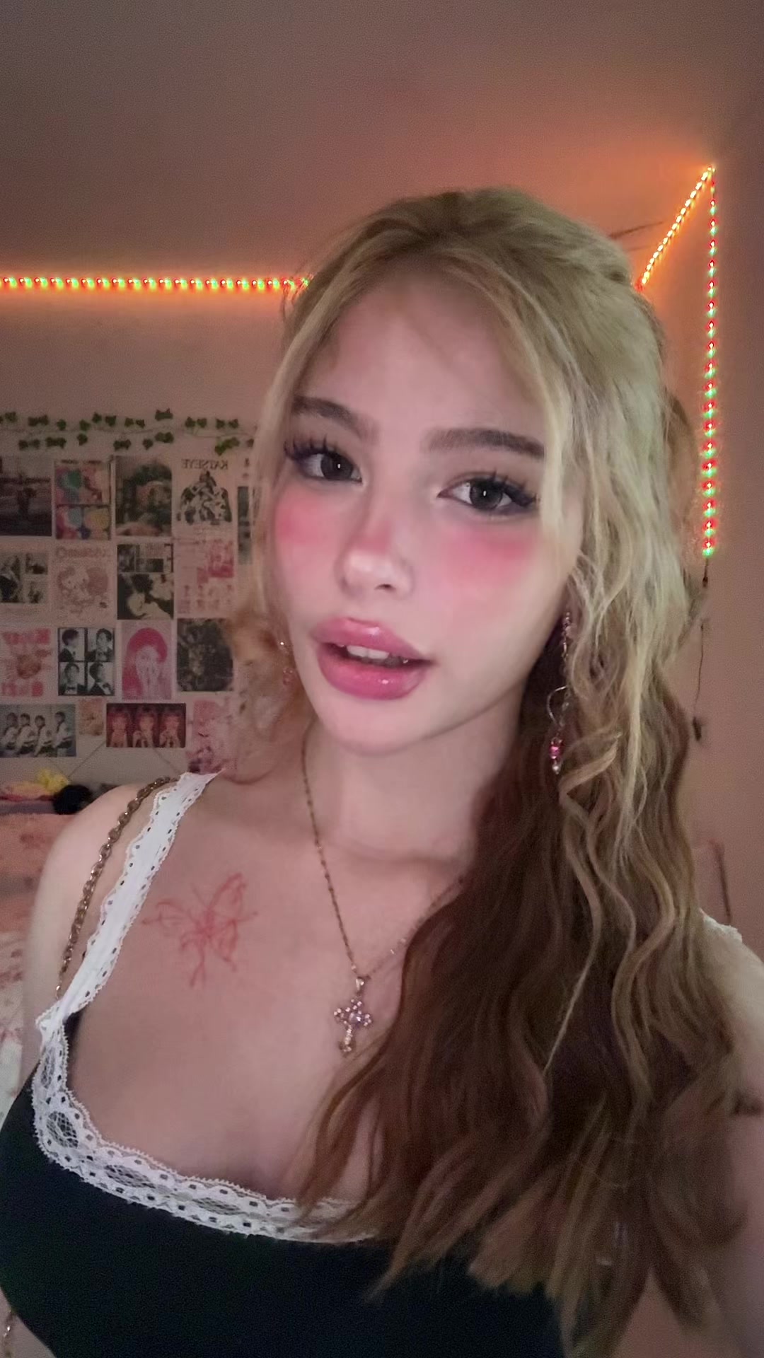 @thay⋆ ✩˚。⋆