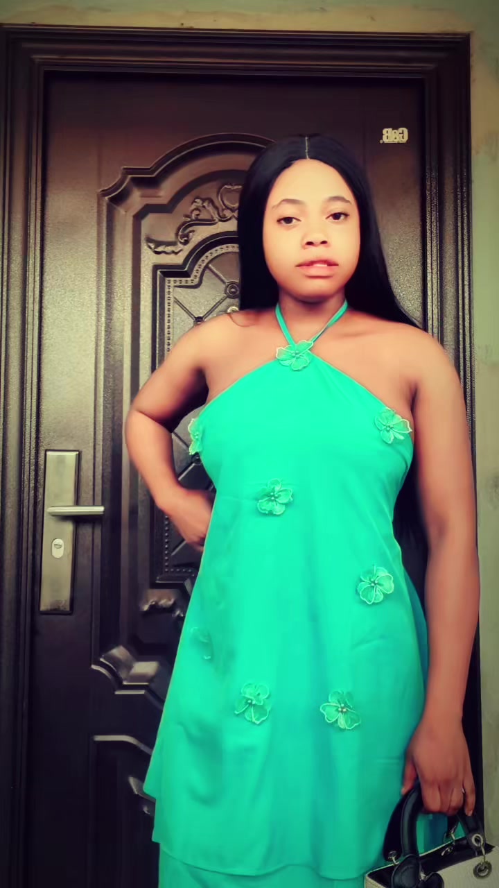 @Madam Bronii🤭🤍💎👩&zwj;🏫🌎