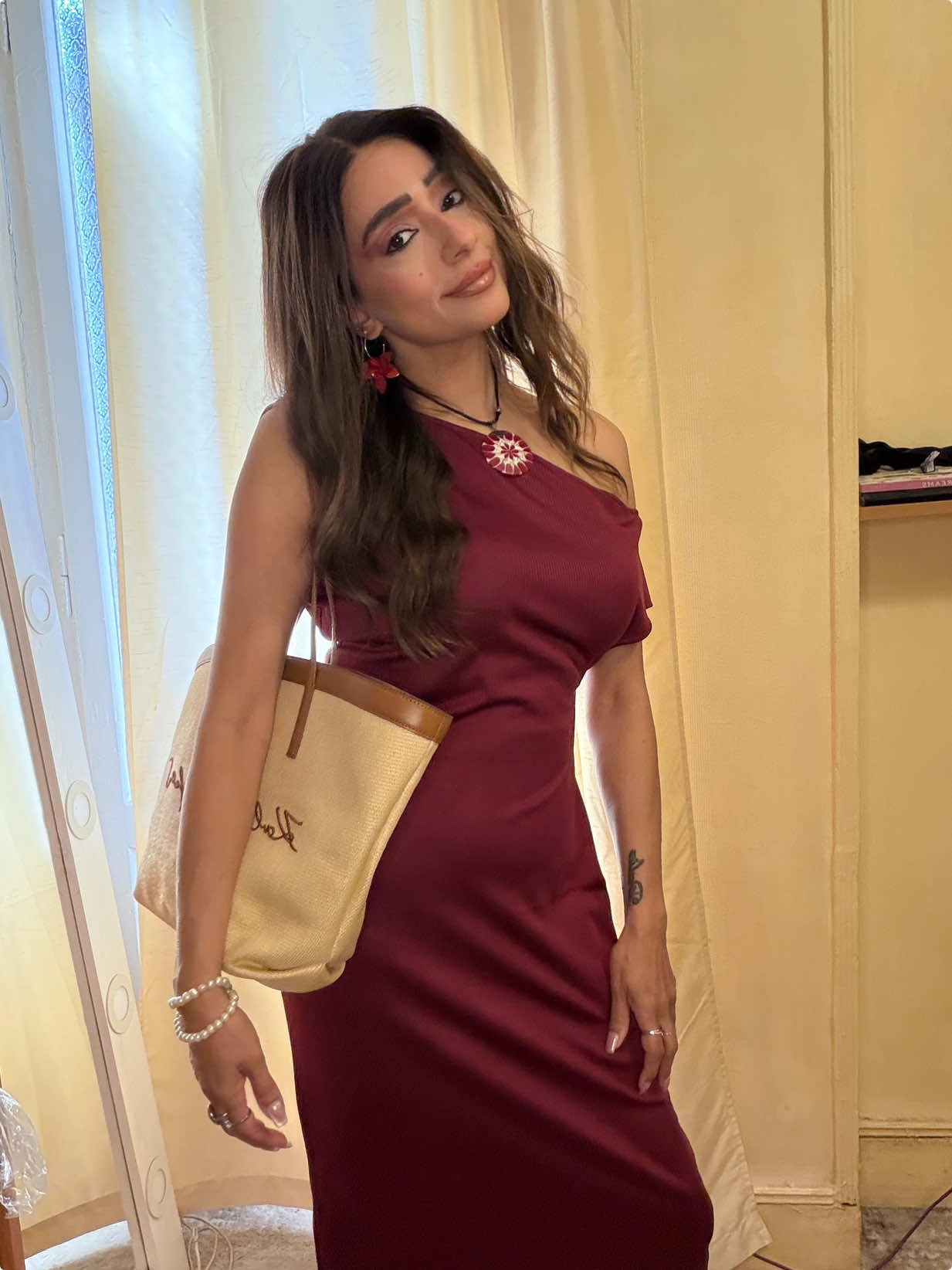 @bydinaheiba