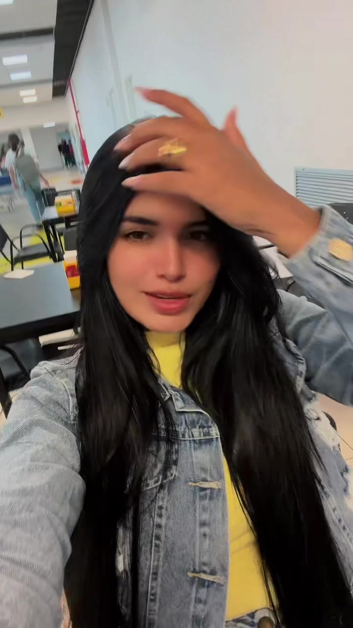 @Larissa Gomes