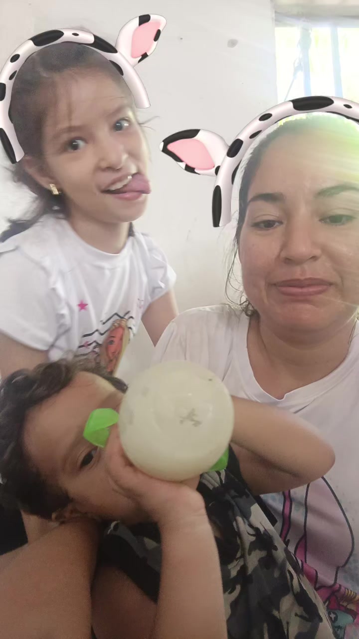 @Analiesse Marín🇻🇪