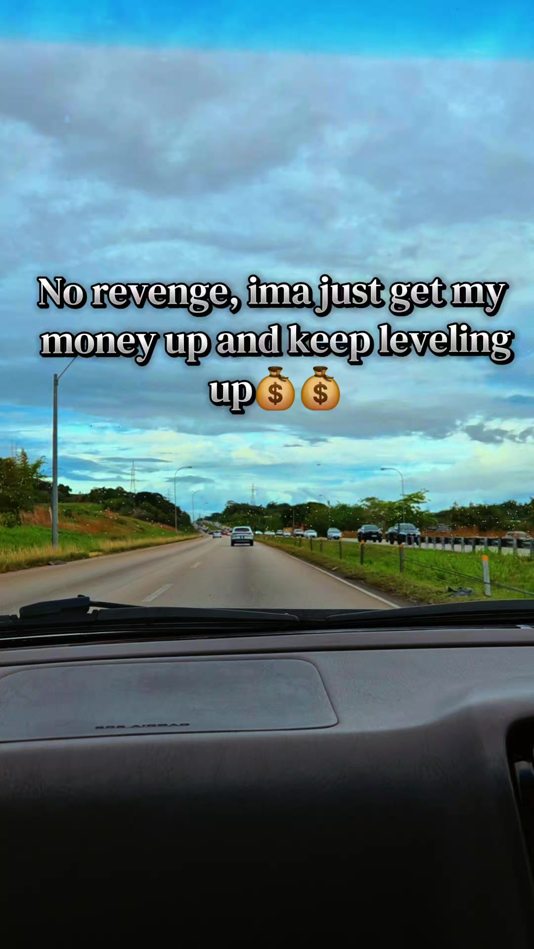 @Mªđ_Mªŋ 👑