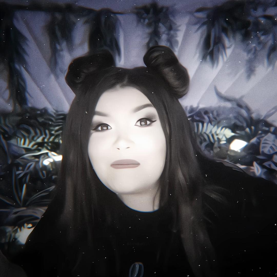 @𝑹𝒂𝒚𝒗𝒆𝒏𝒊𝒈𝒉𝒕
