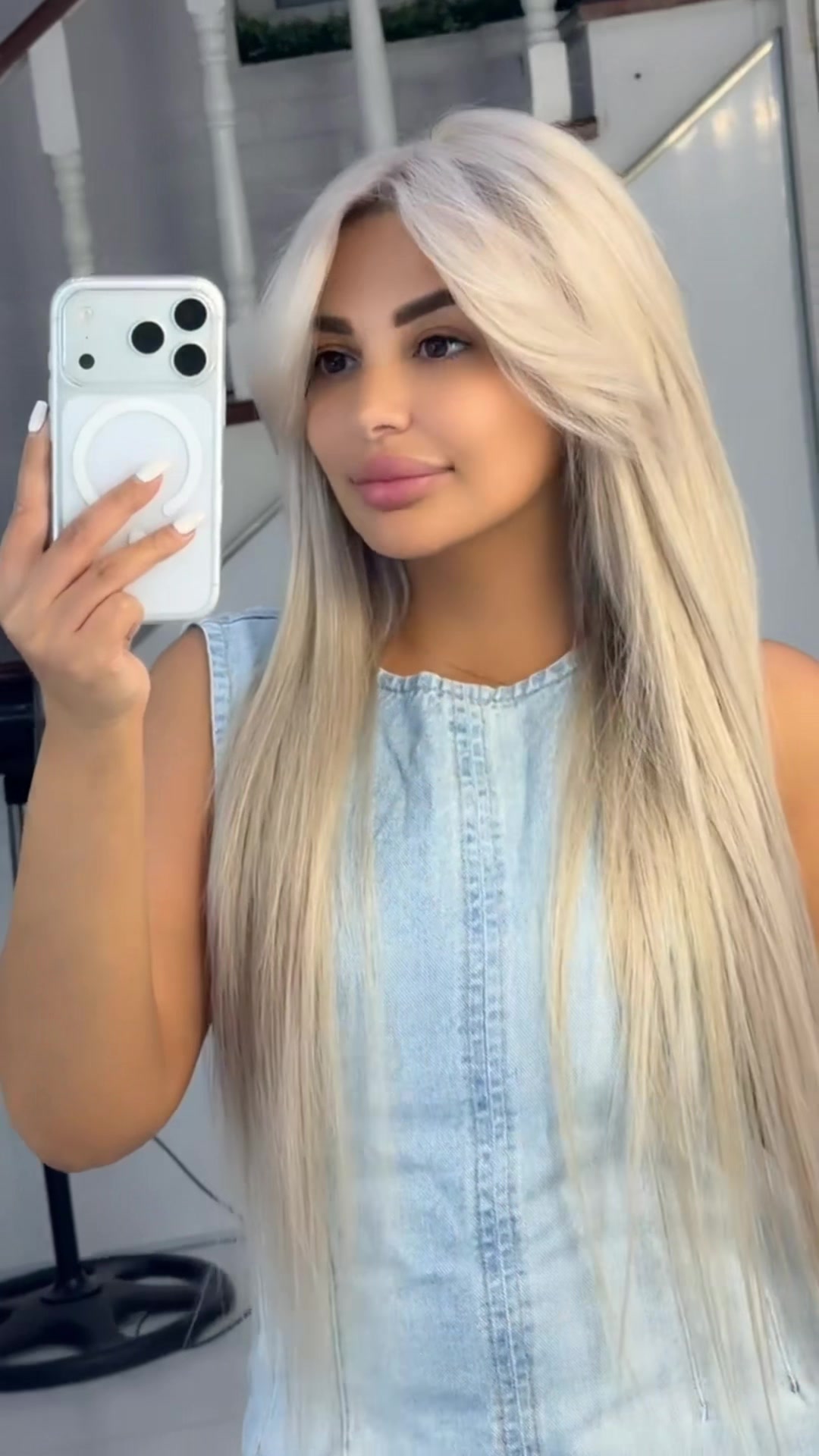 @Colorist_leila