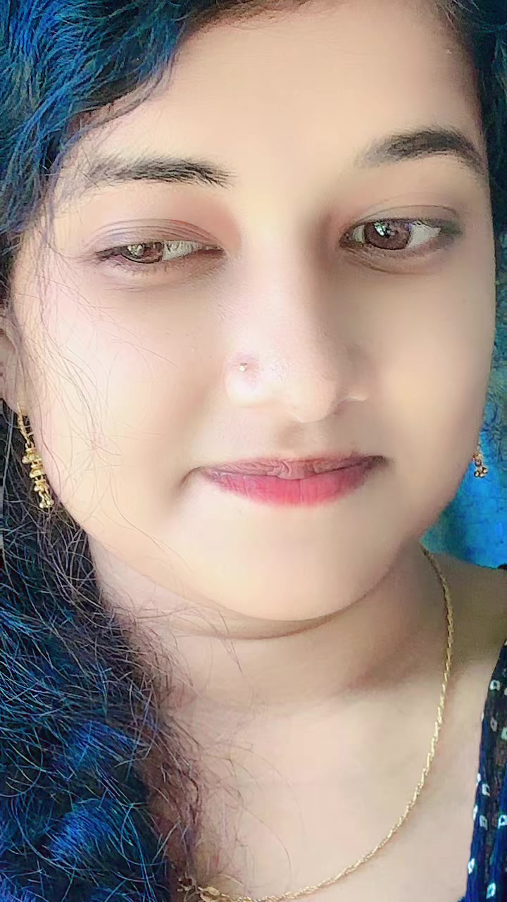 @🥰চরফ্যাশনের মেয়ে আমি🥰