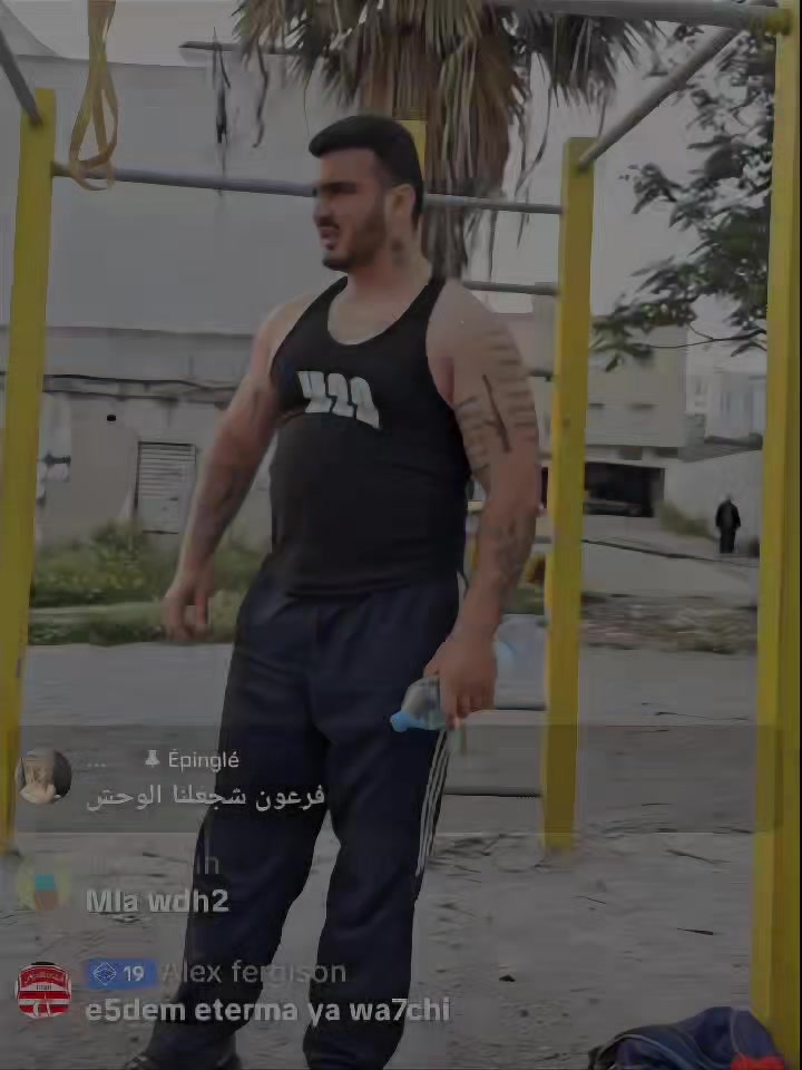 @ANIS المصمم