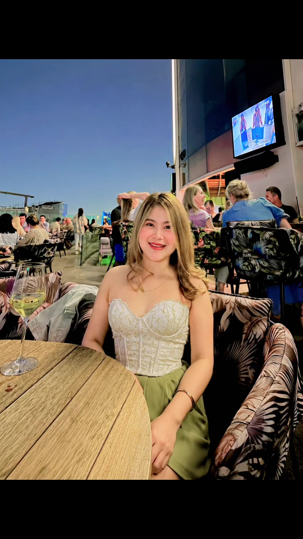 @Nikki🩺👩🏫🤵♀️