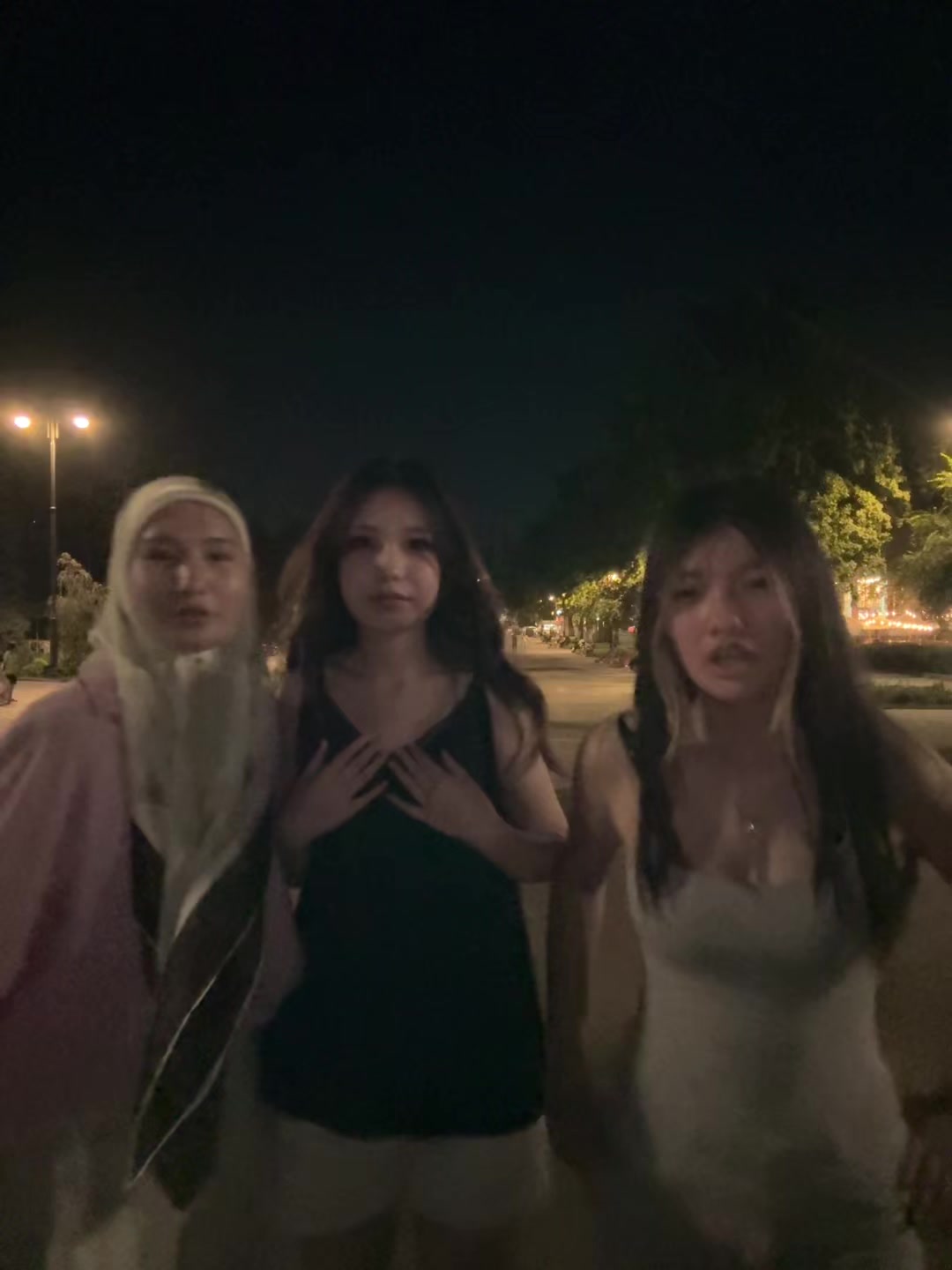 @Уря
