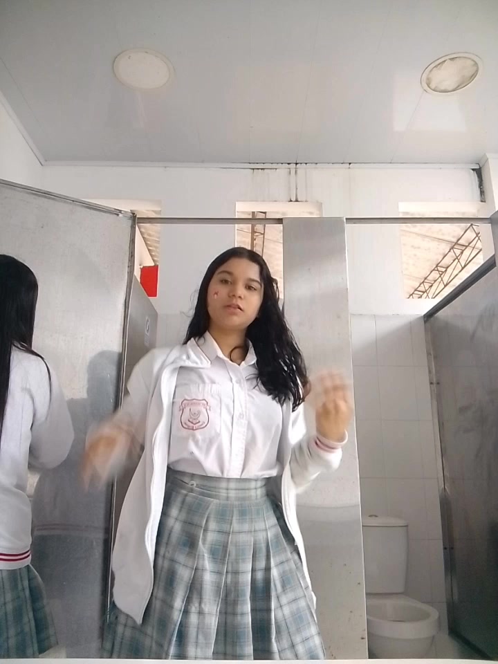 @ℬℯ𝒷𝒶 𝓅ℯ𝓇ℯ𝒾𝓇𝒶🌷🩷