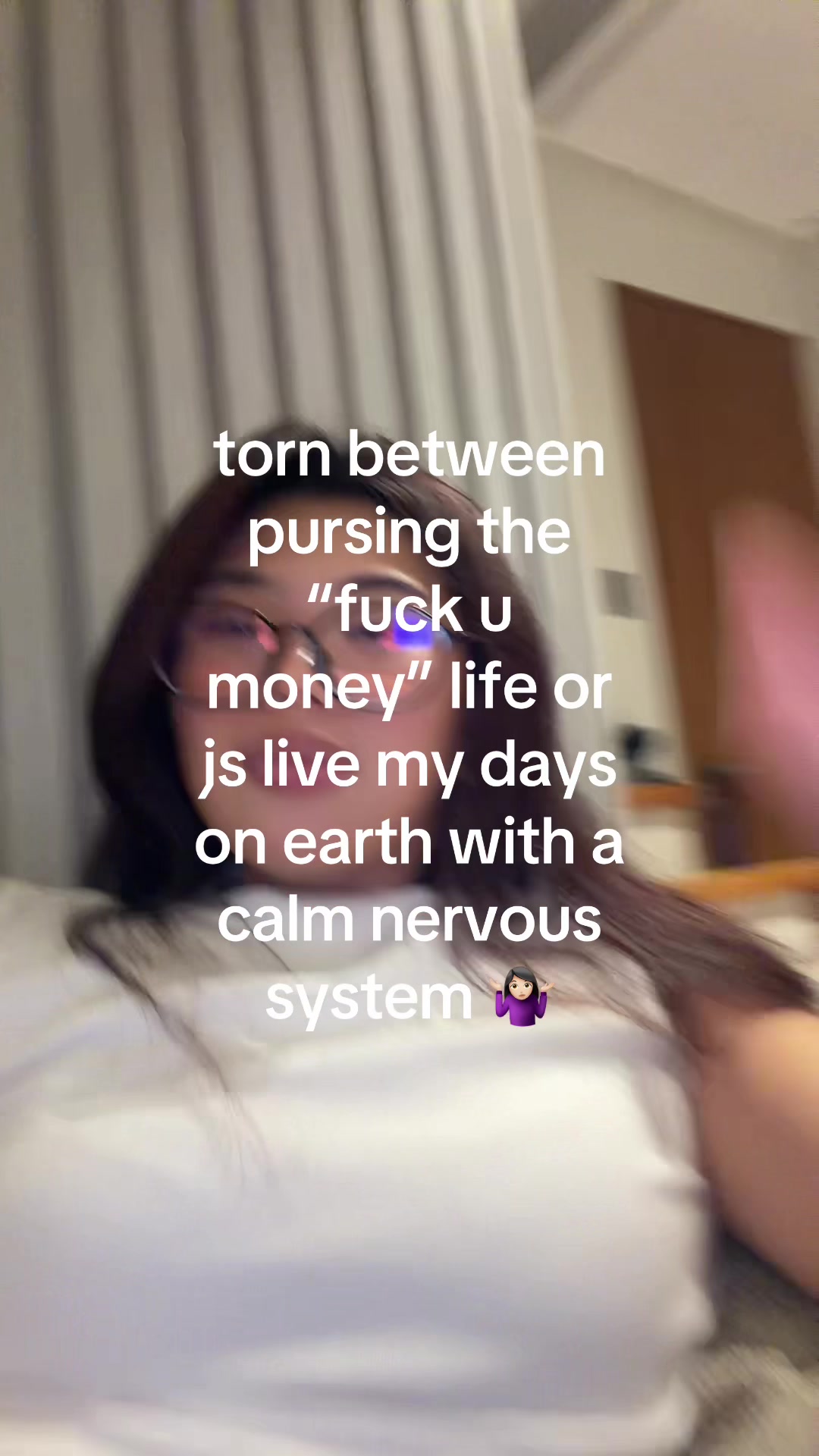 @queenniecute