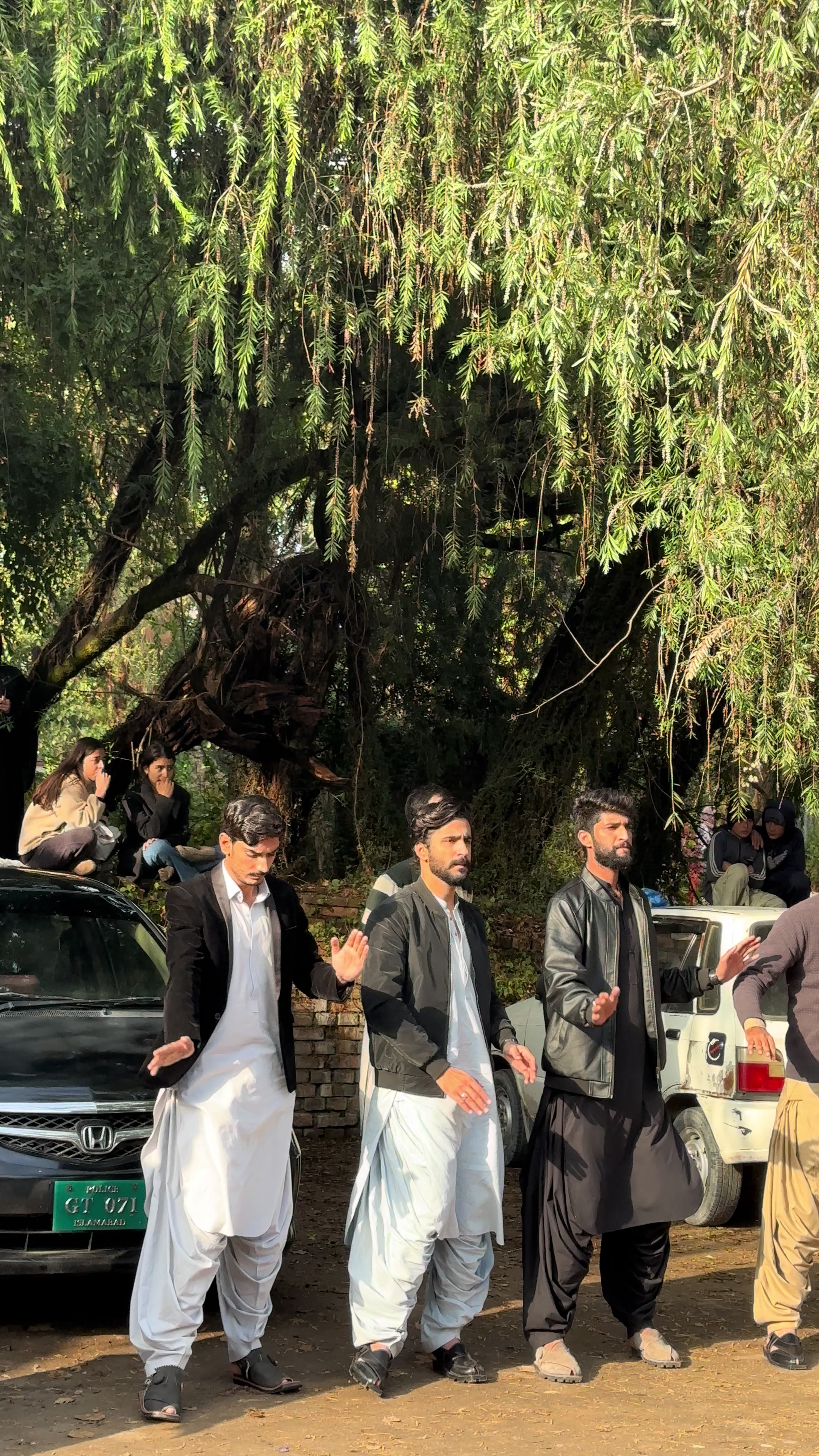@رئیس بلوچ