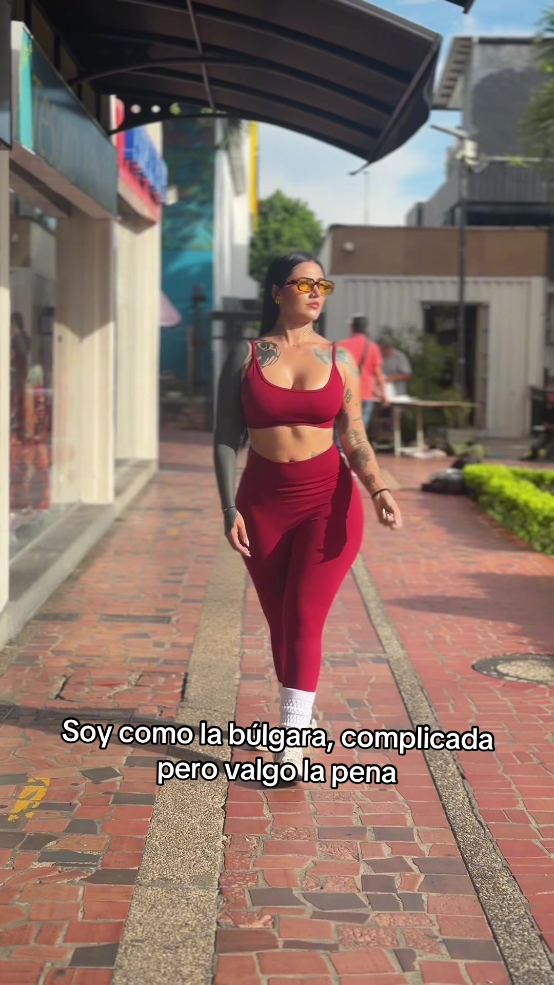 @La Rola