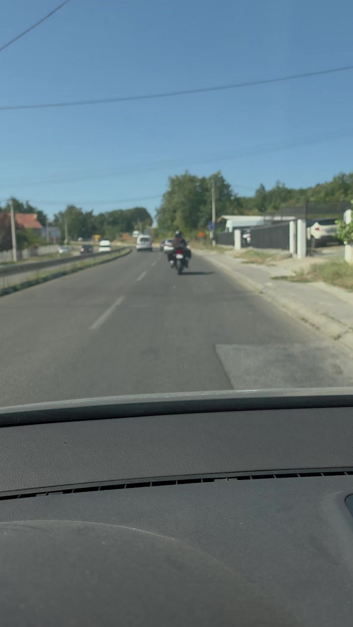 @vmkg