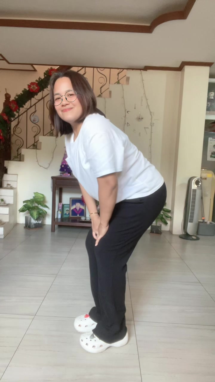 @daftkneejoeoneknees